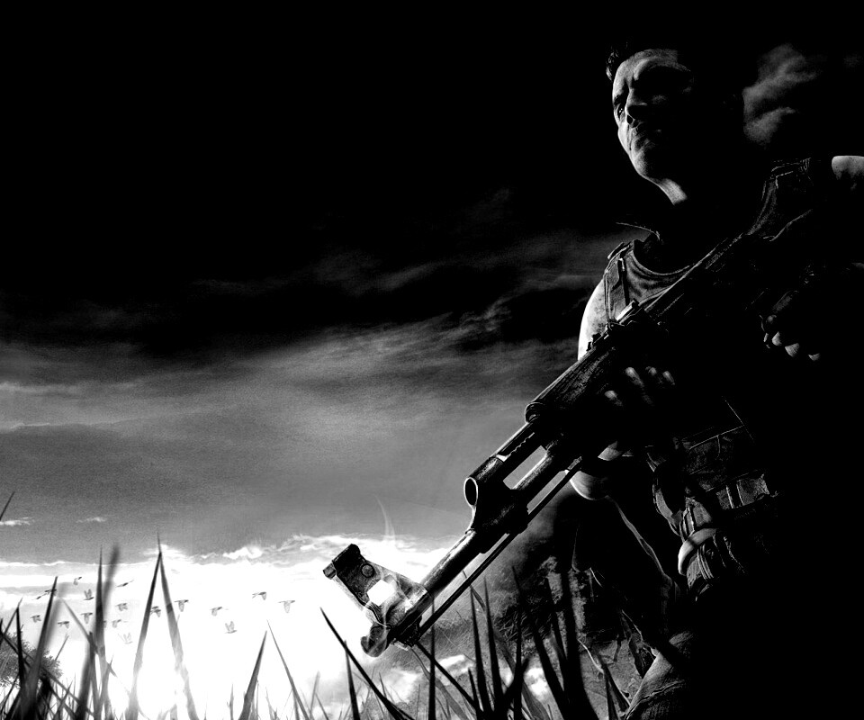 С оружием и в бронежилете обои