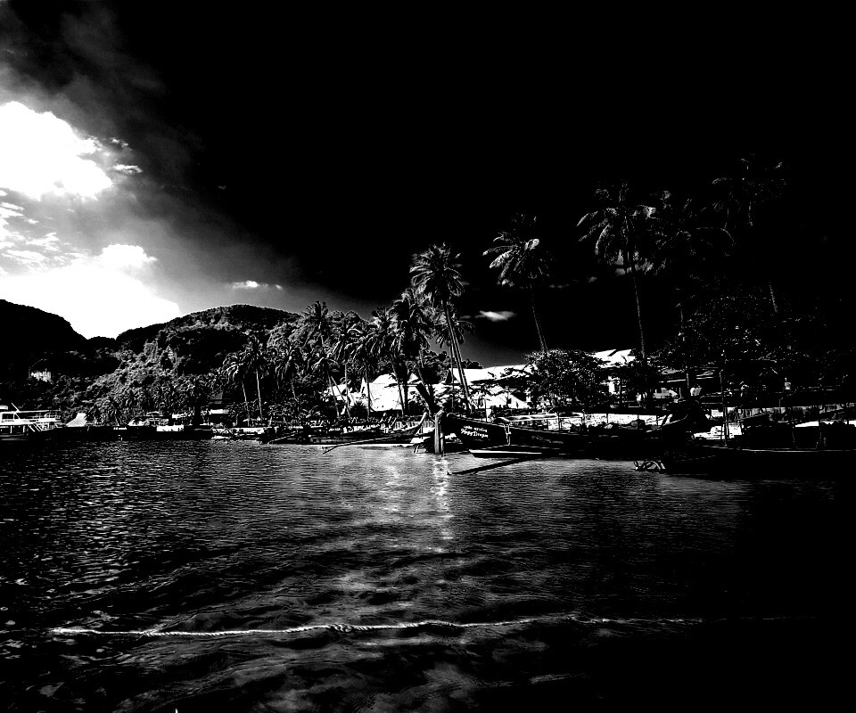 Призрачный пляж обои