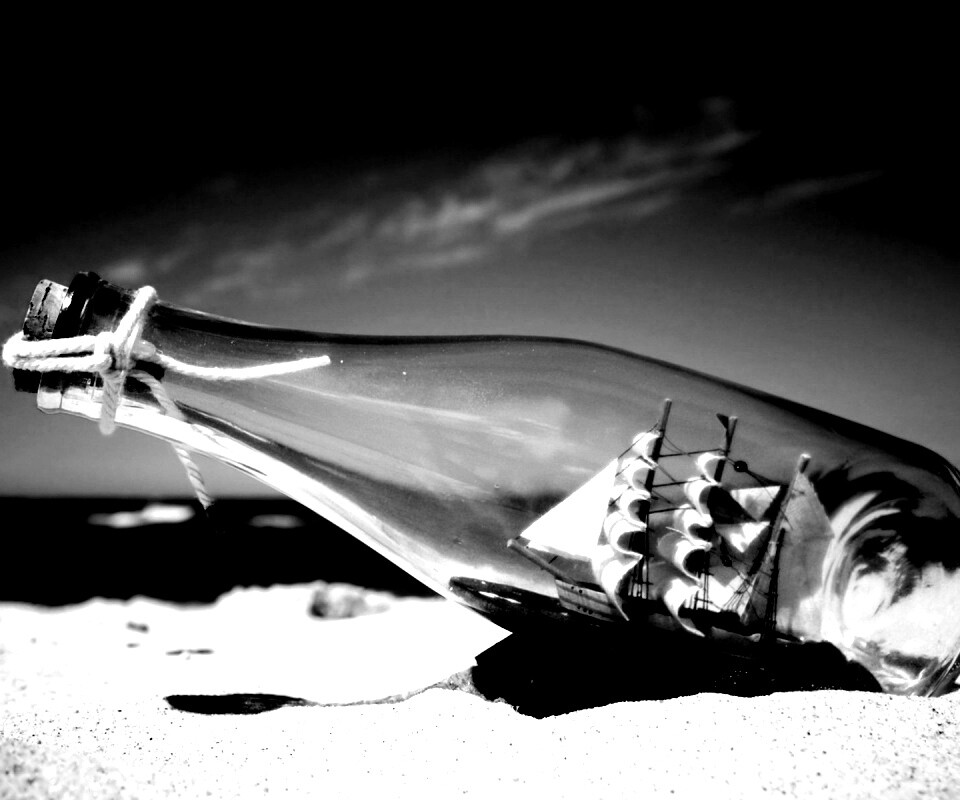 Парусник в бутылке обои