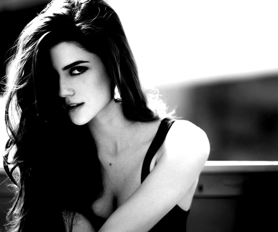 Мимолетный взгляд обои