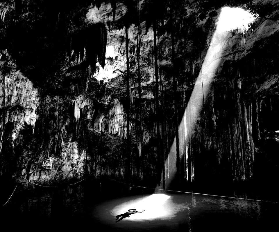 Пещера сталактитов обои