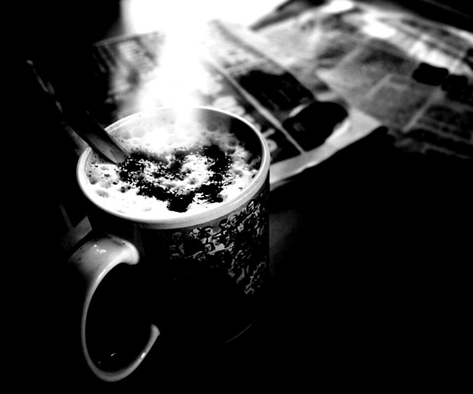 Капучино и свежая пресса обои