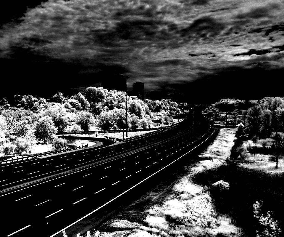 Черно-белое шоссе обои