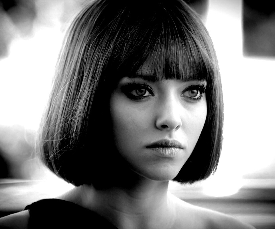 Аманда Мишель Сейфрид обои