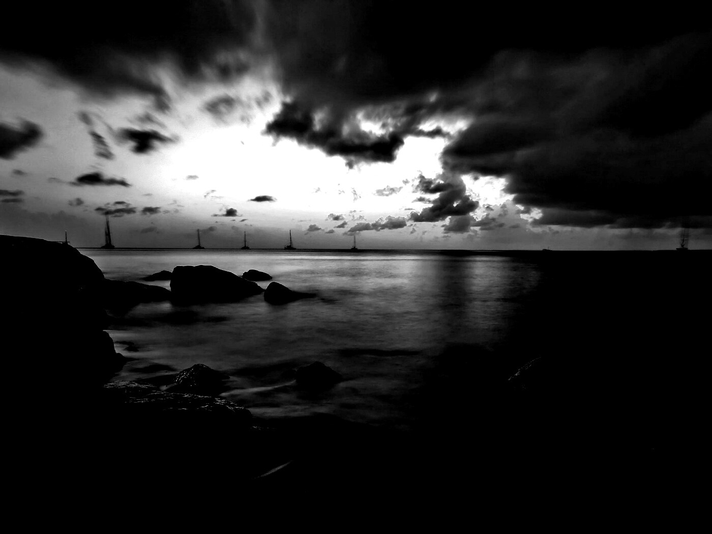 Кровавое море обои