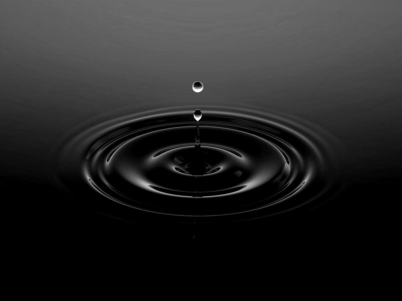 Упавшая капля обои