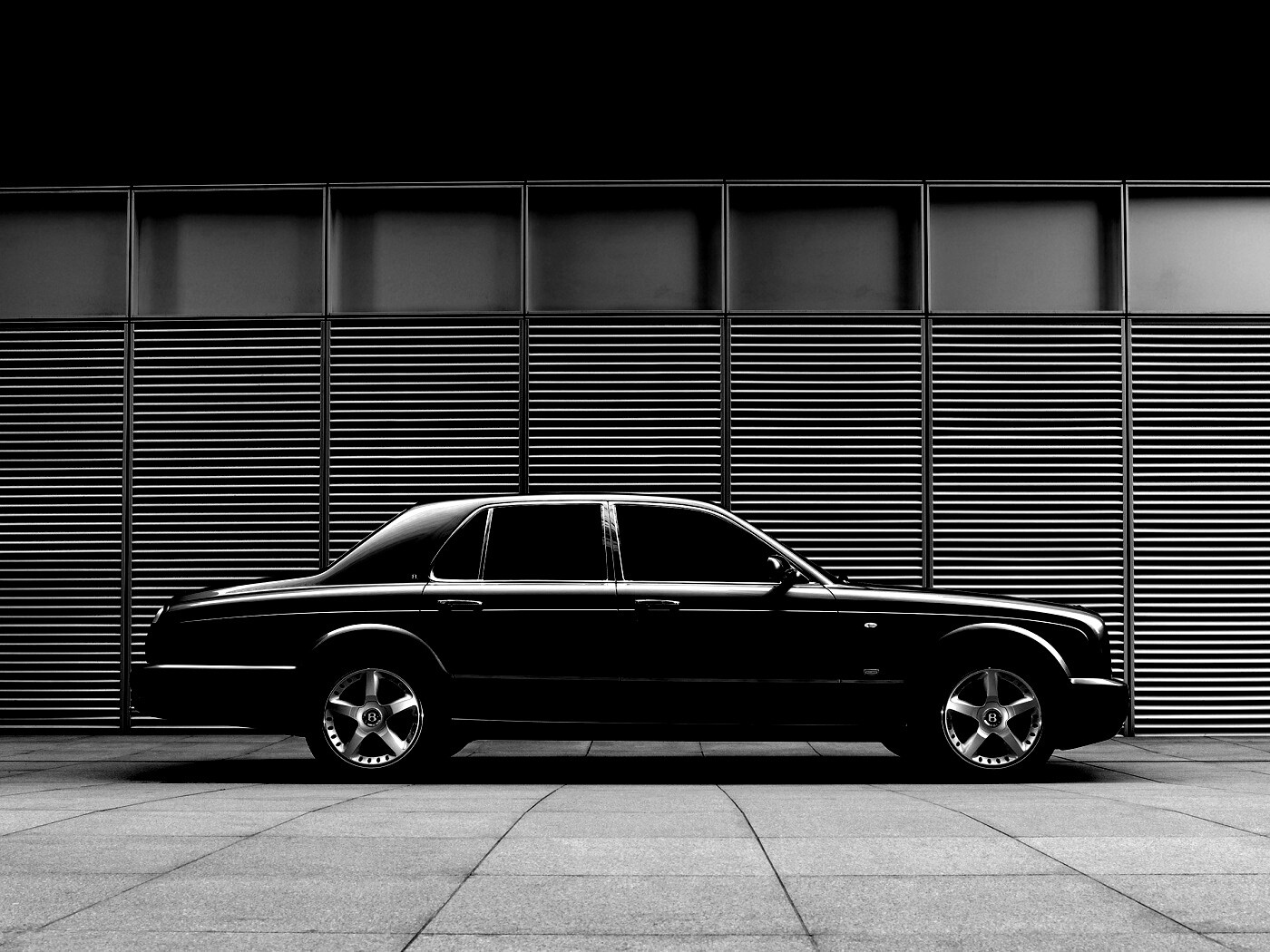 Седан Bentley Arnage обои