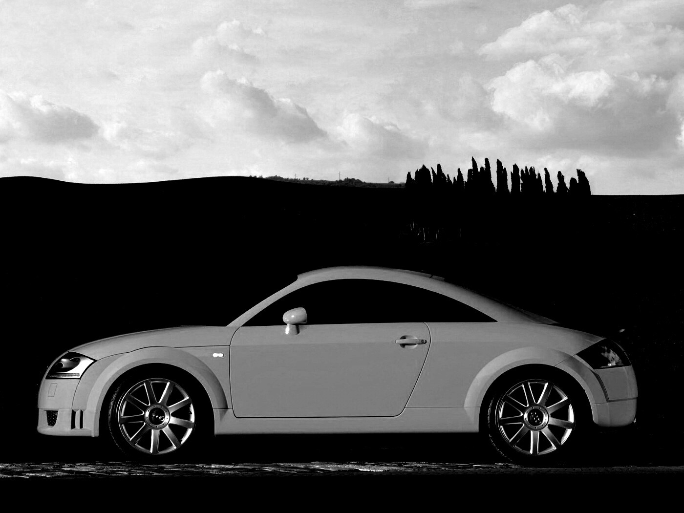 Оранжевый Ауди ТТ обои