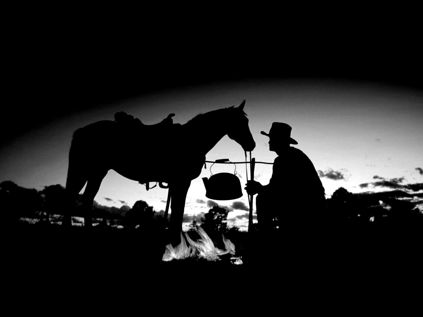 Ковбой на привале обои