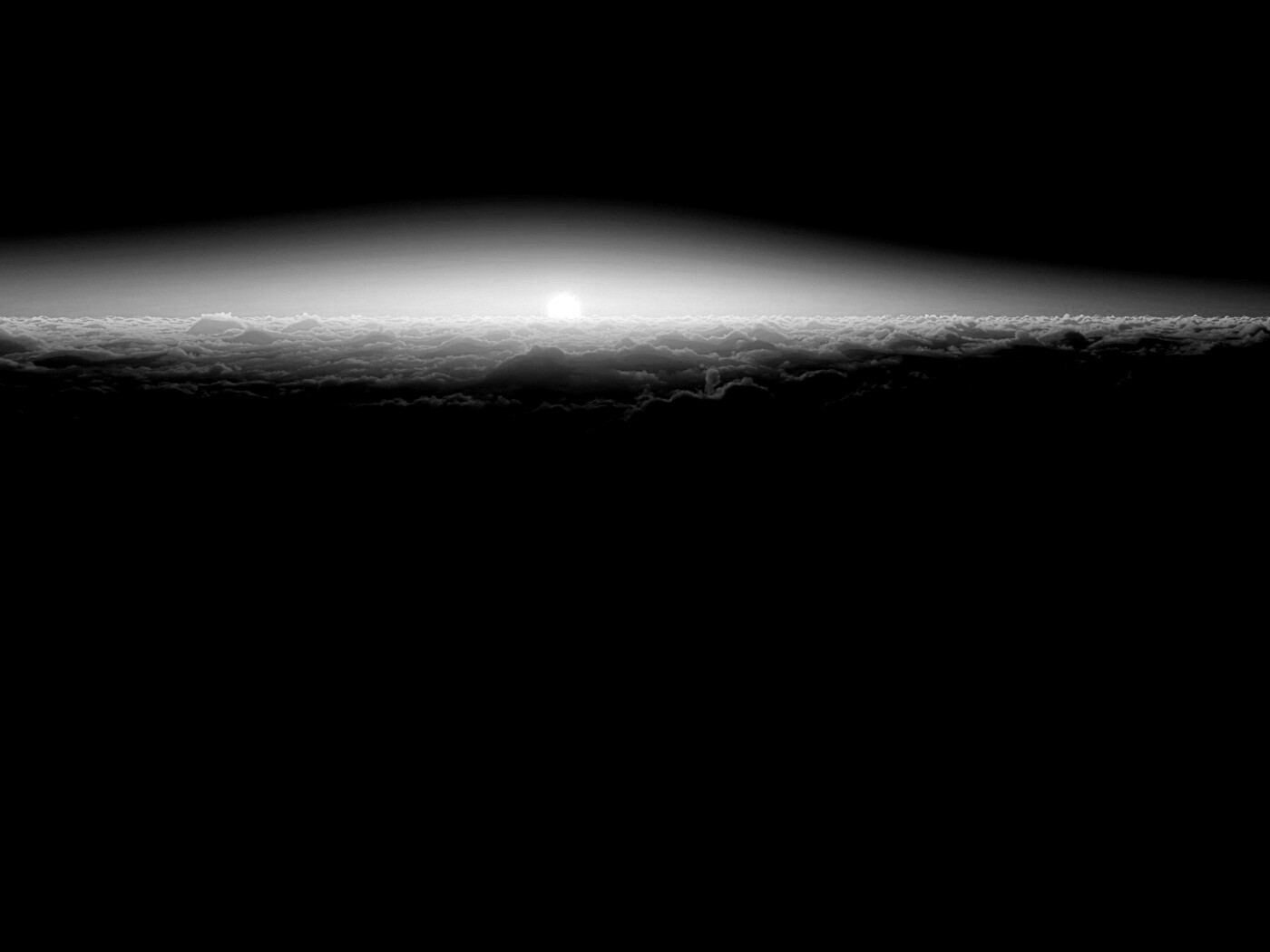 Закат над облаками обои