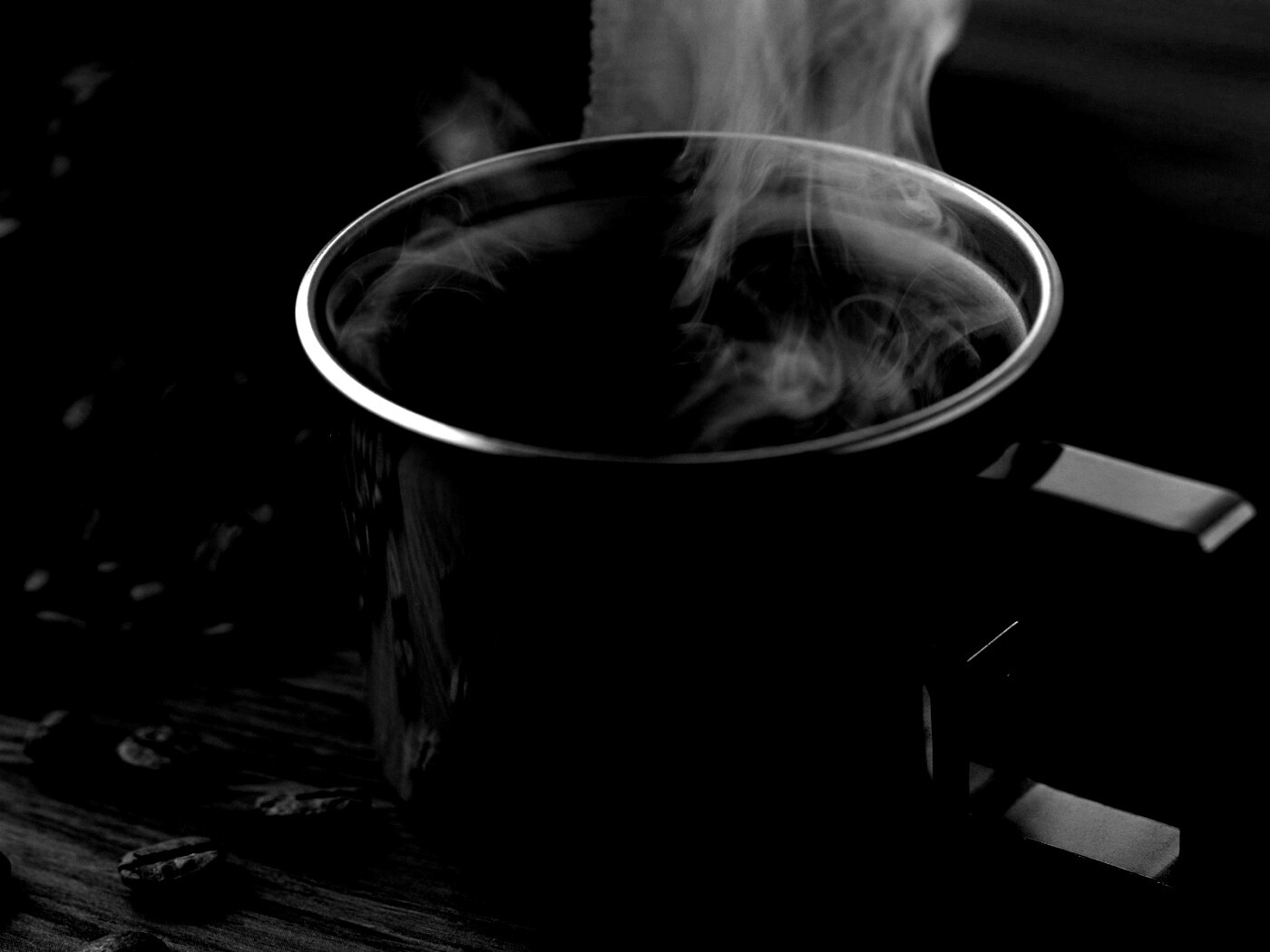 Чашка свежесваренного кофе обои