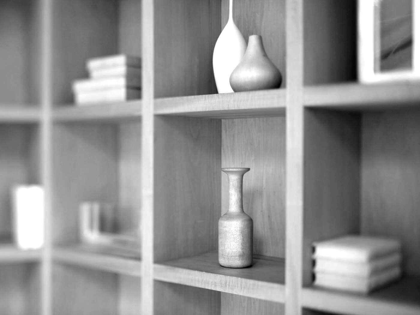 Вазы и книги обои