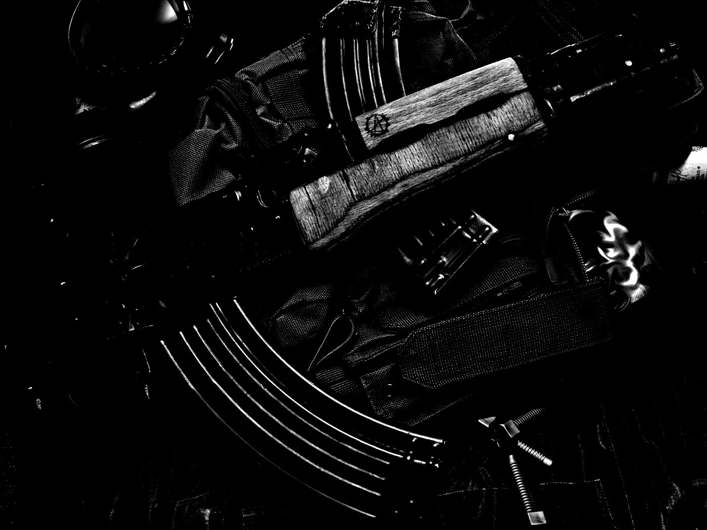 Автомат АК-47 обои