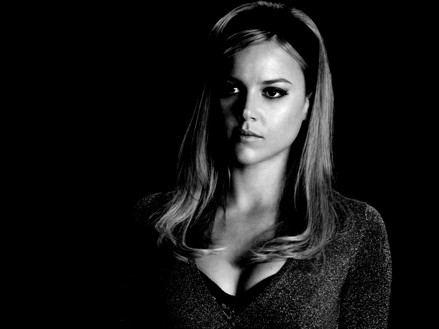 Эбби Корниш в Роли Милашки обои