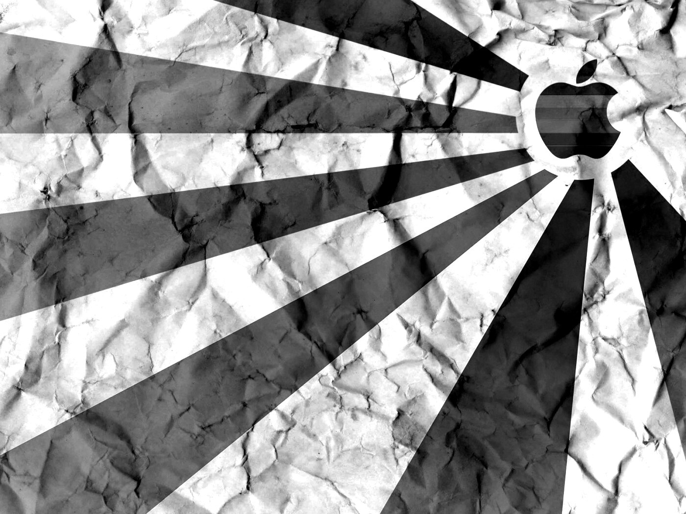 Радужный логотип Apple на мятой бумаге обои