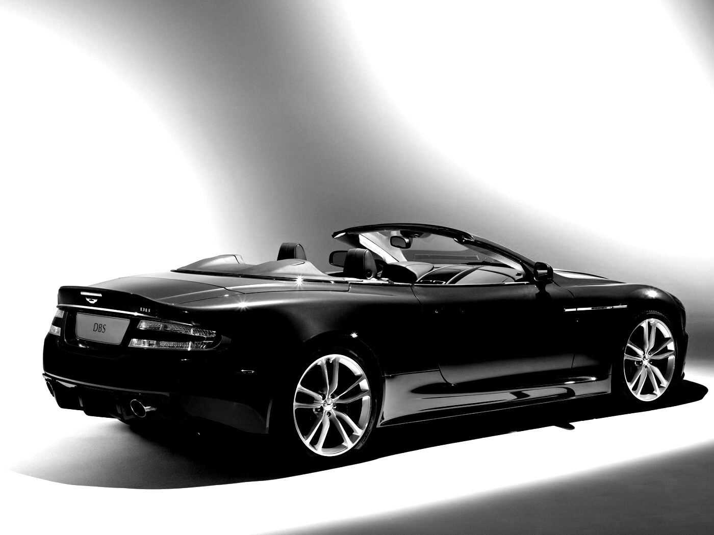 Aston Martin обои