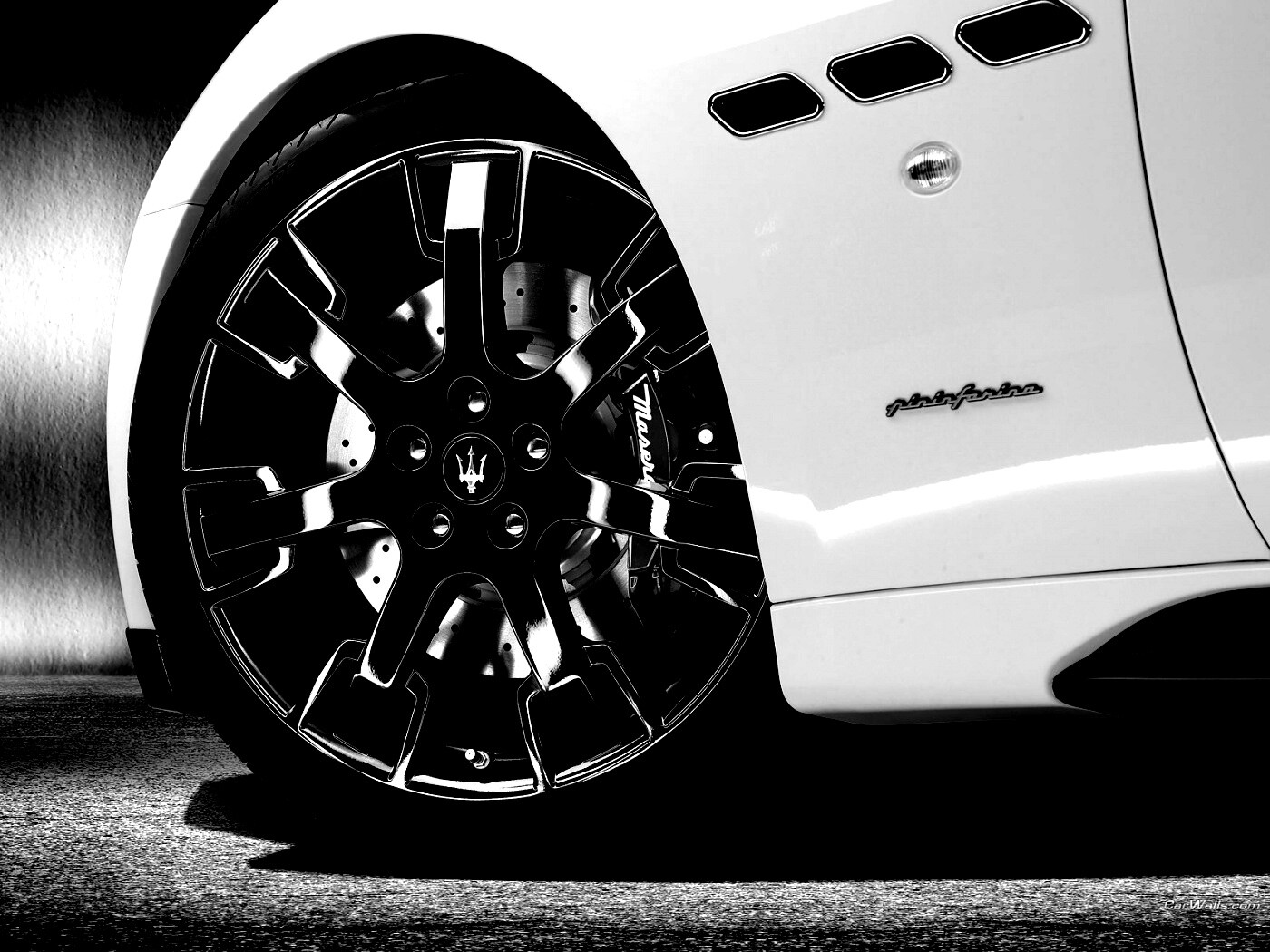 Колесу Maserati Granturismo обои