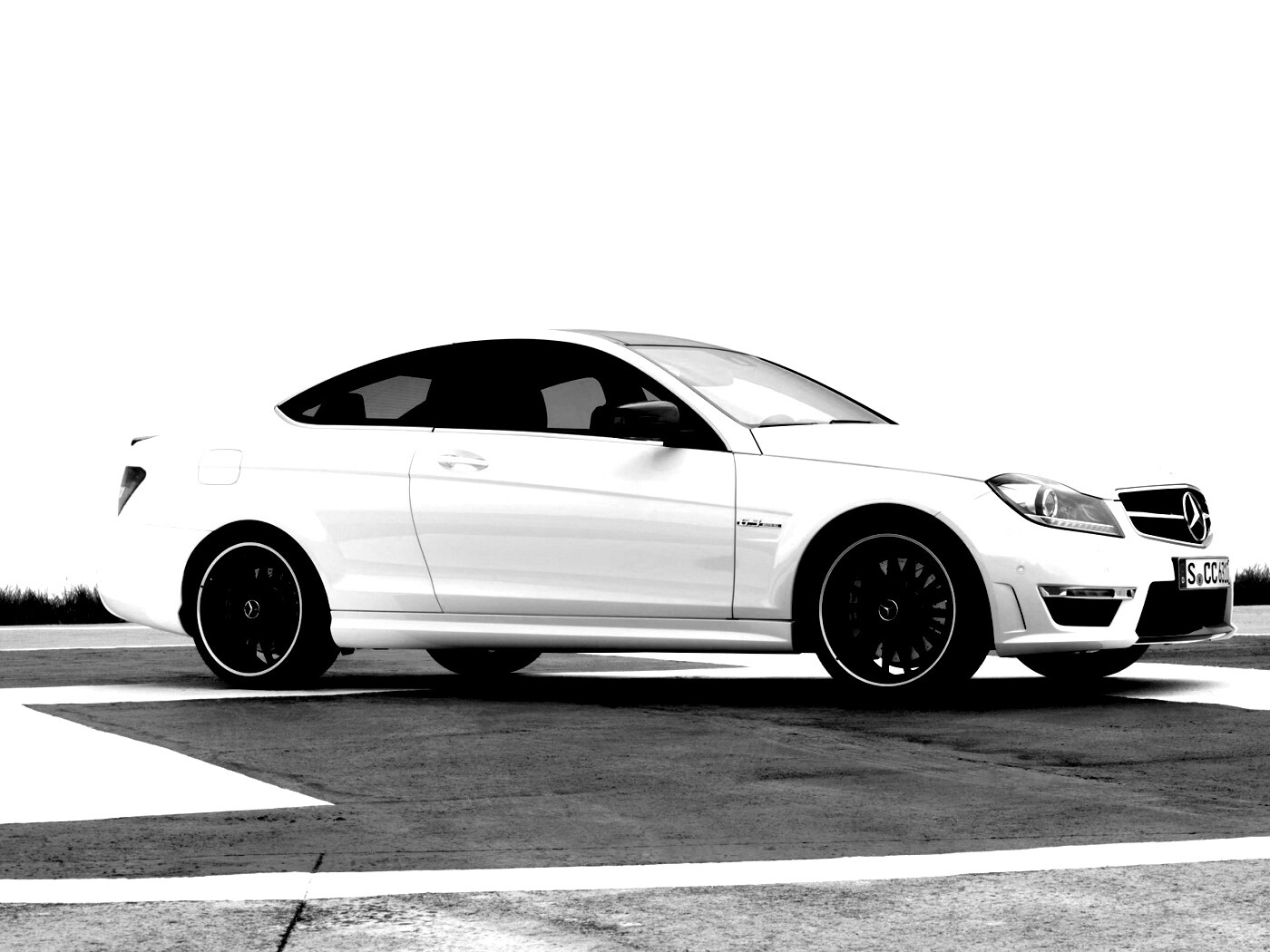 Mecedes C63 обои