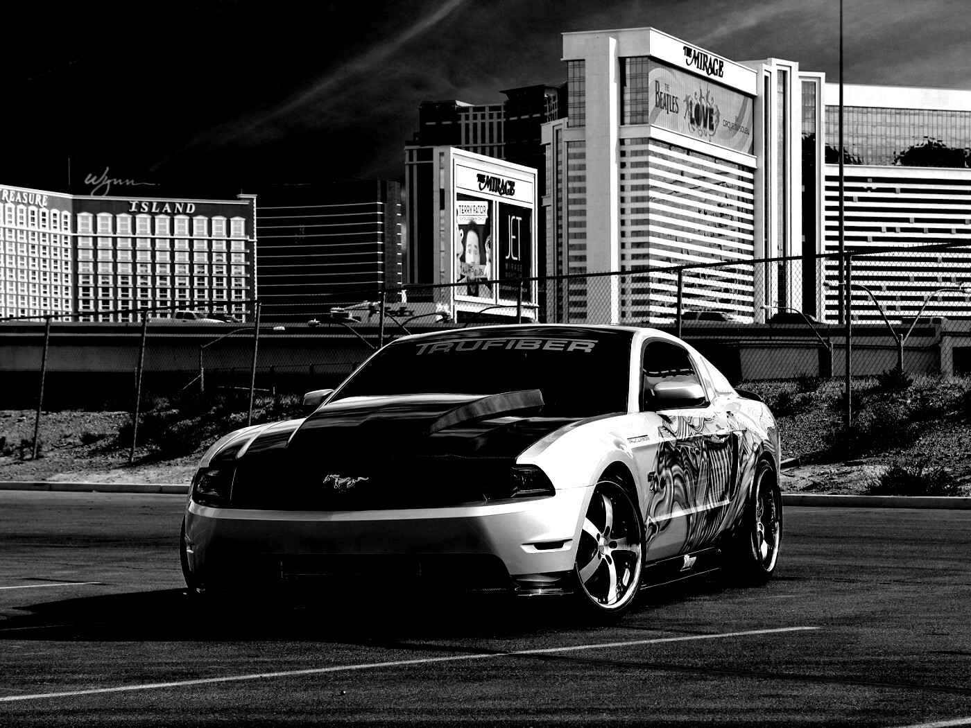 Тюнингованный Форд Мустанг обои