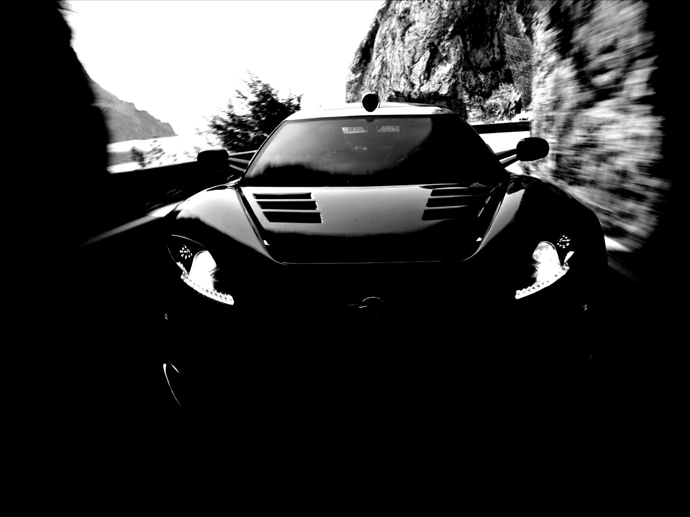 Машина въезжает в тоннель обои