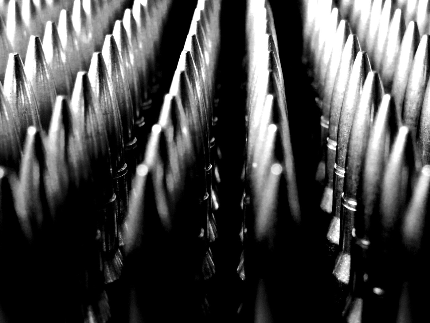 Стройные ряды патронов обои