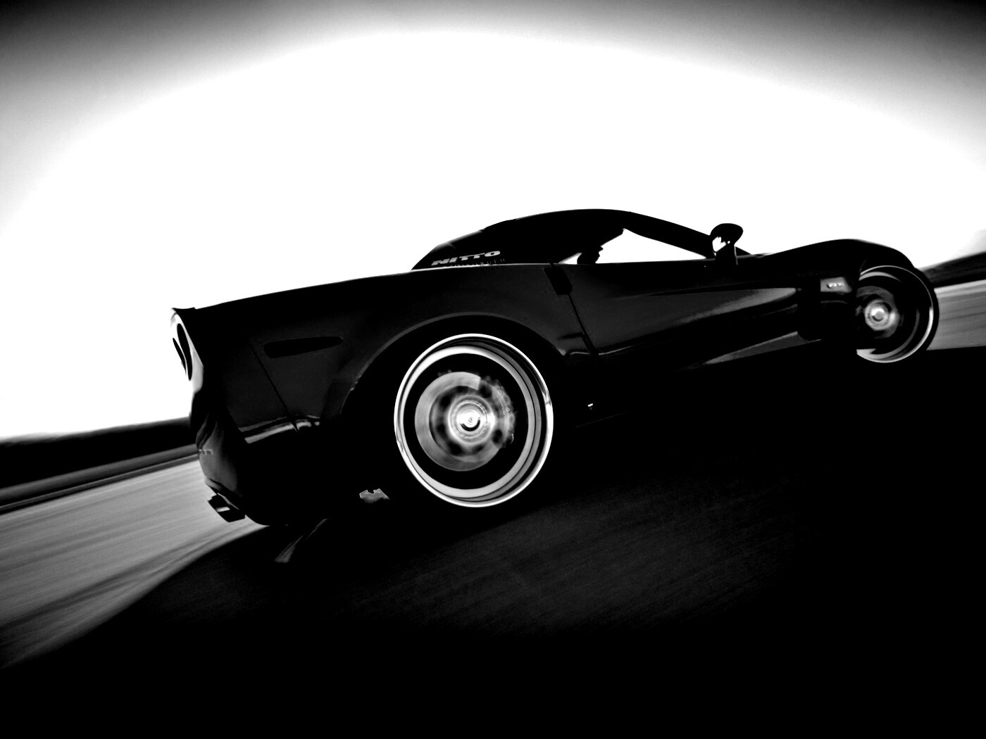 Гоночный спорткар синего цвета обои