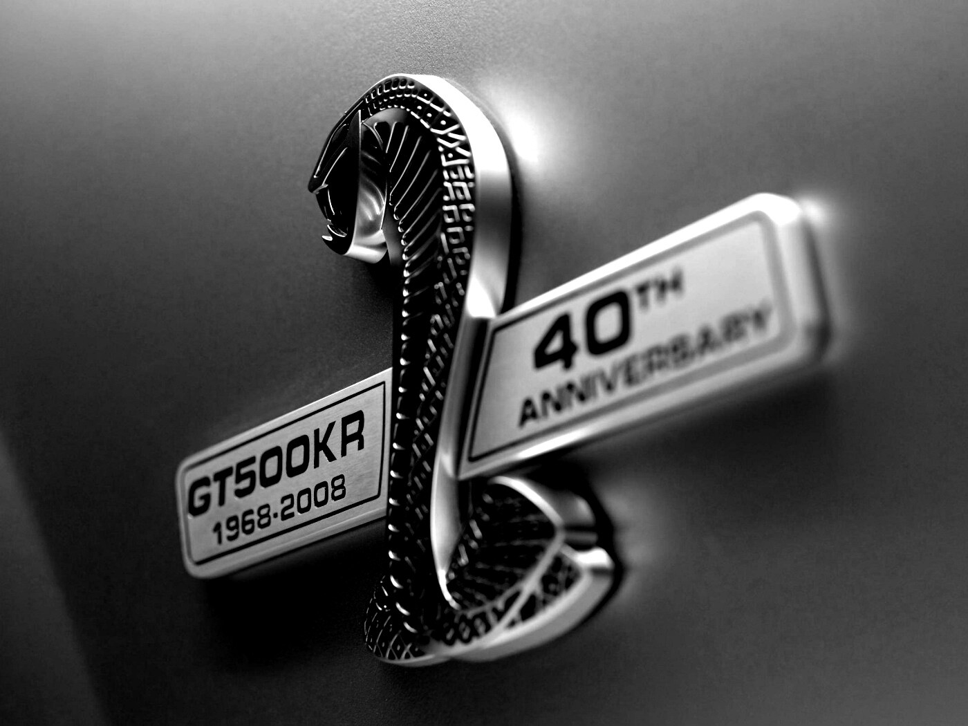 Шильдик Ford Mustang Shelby обои