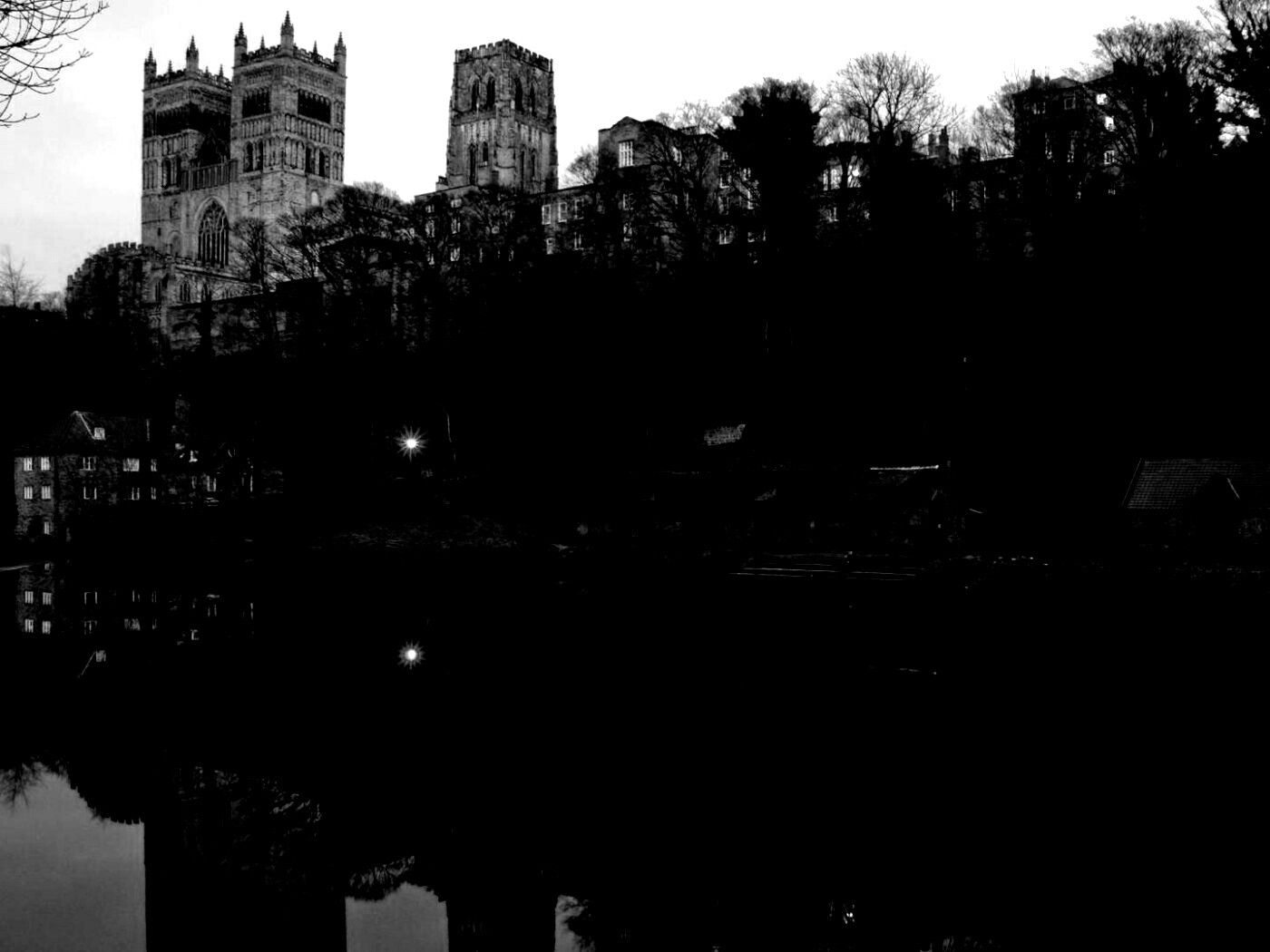 Даремский замок весной обои