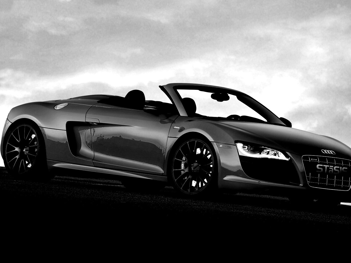 Красная Audi обои