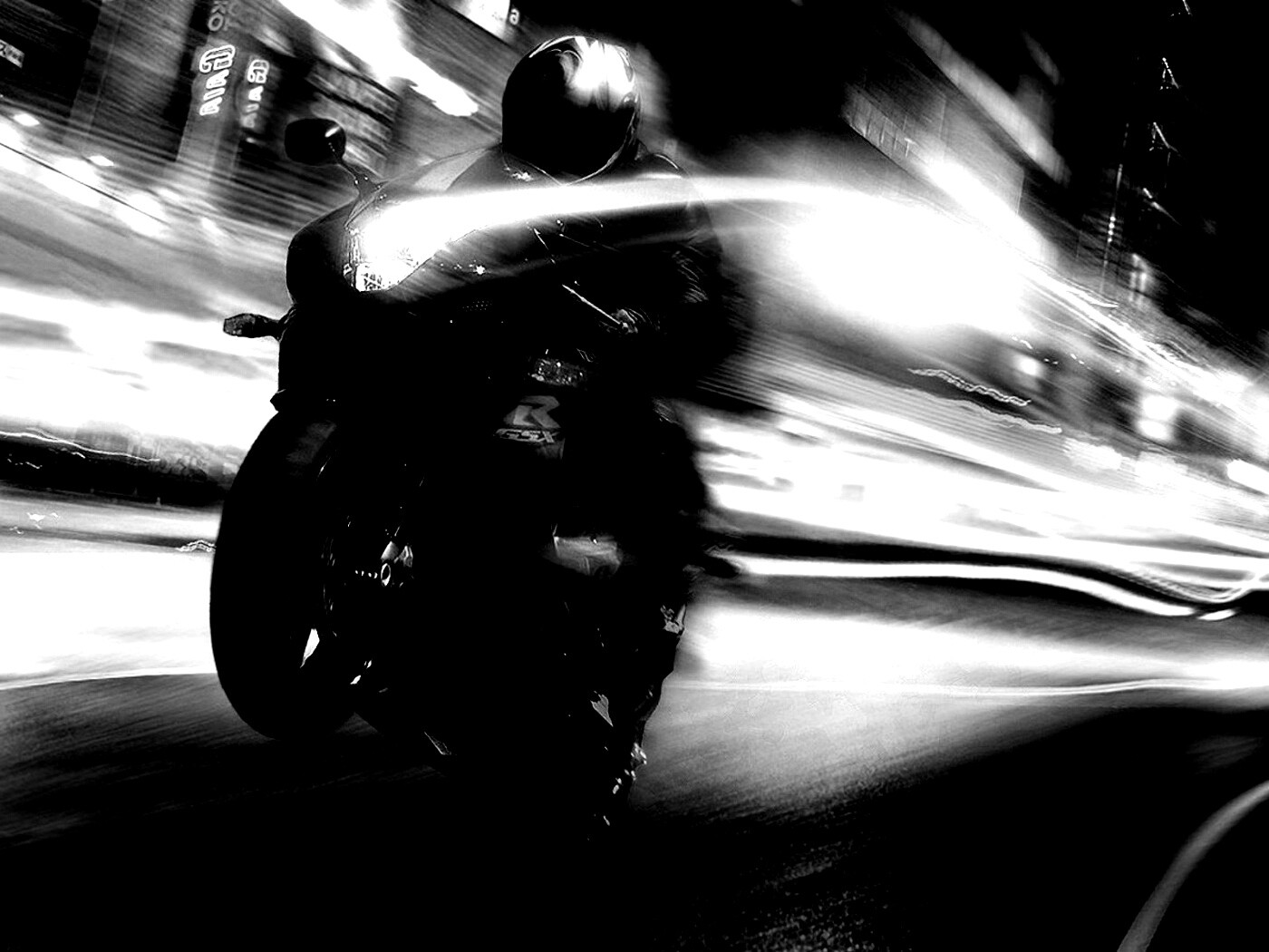 Сокрость на мотоцикле обои