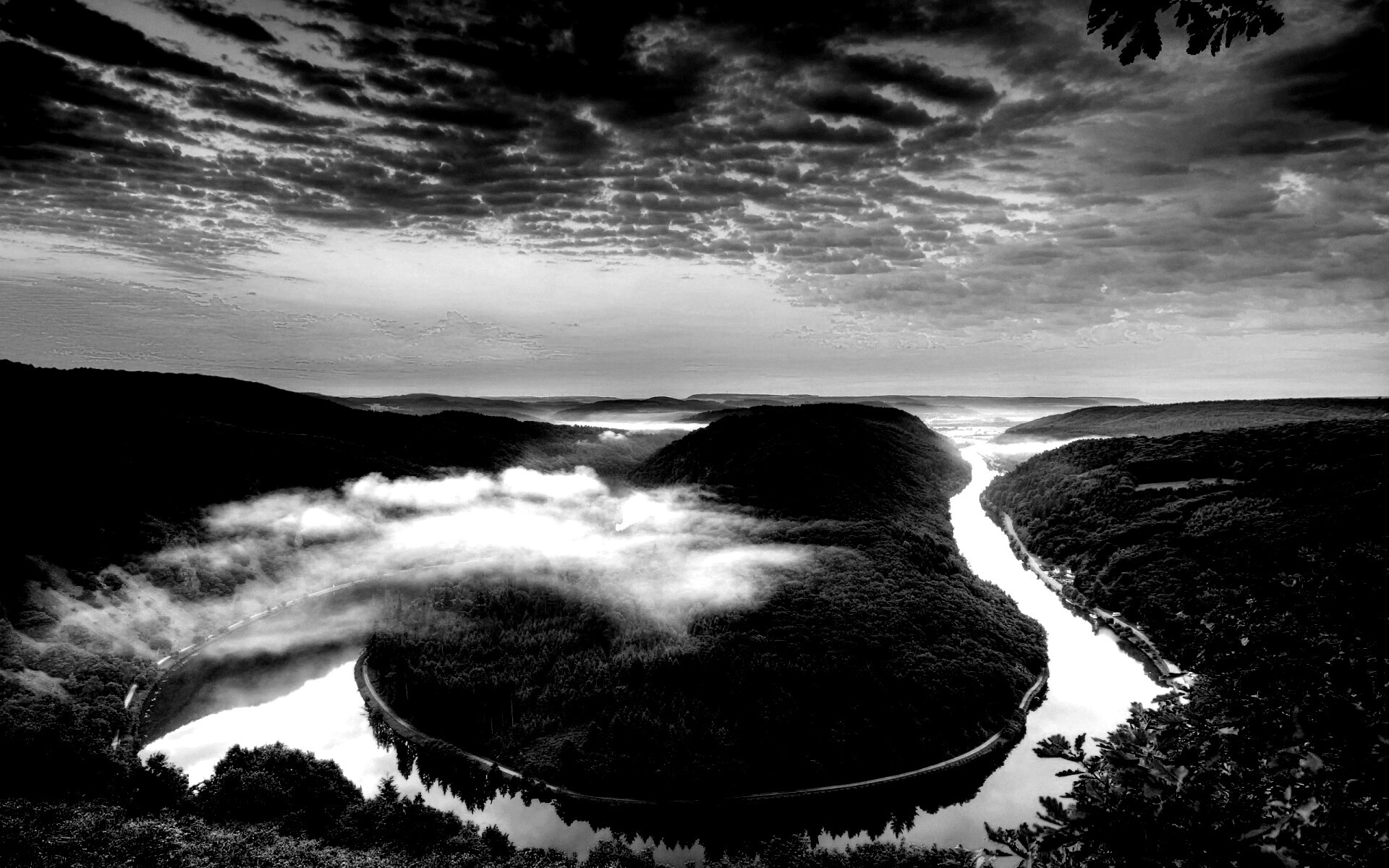 Кривая река обои