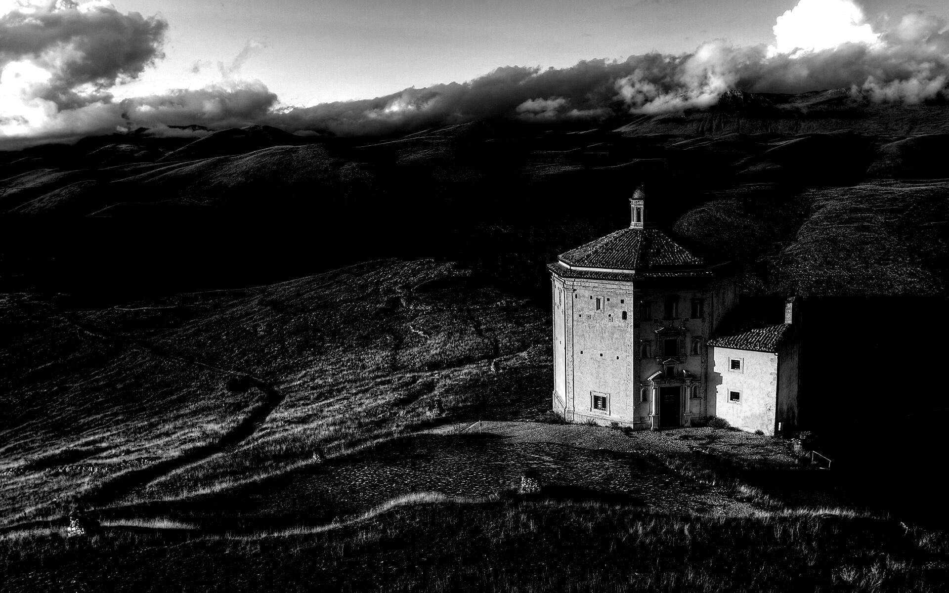 Церковь в Италии обои