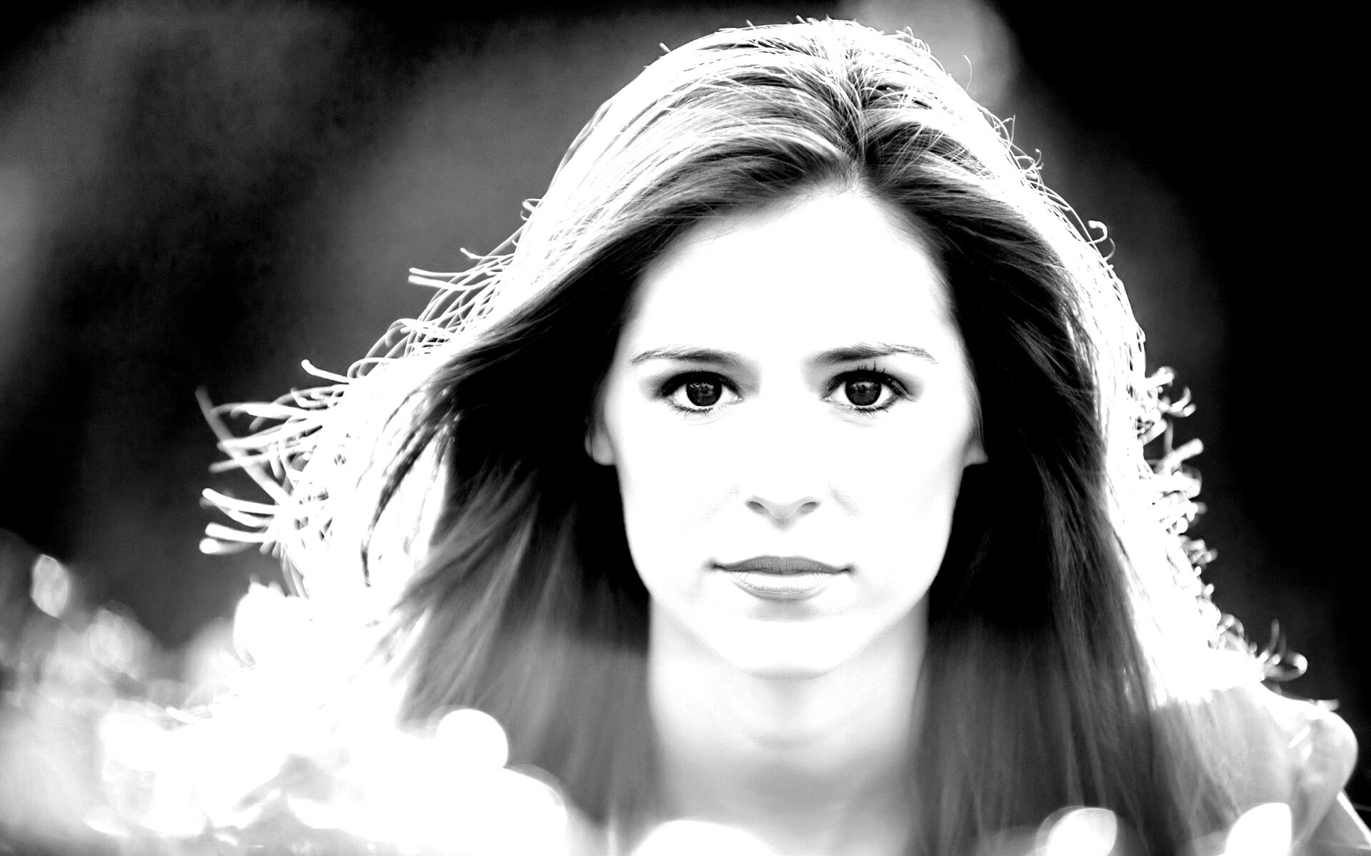 Девушка с голубыми глазами обои