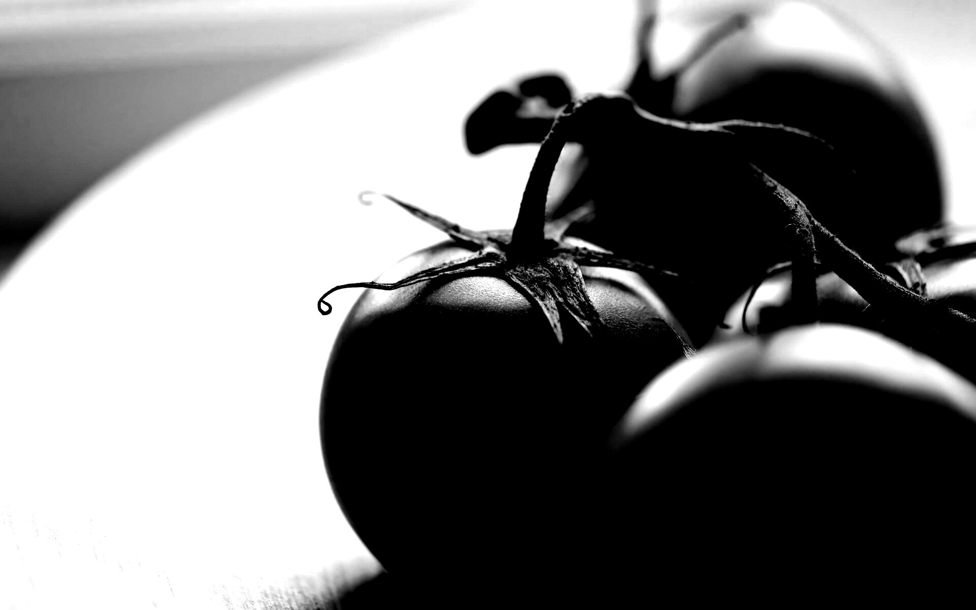 Аппетитные помидоры обои