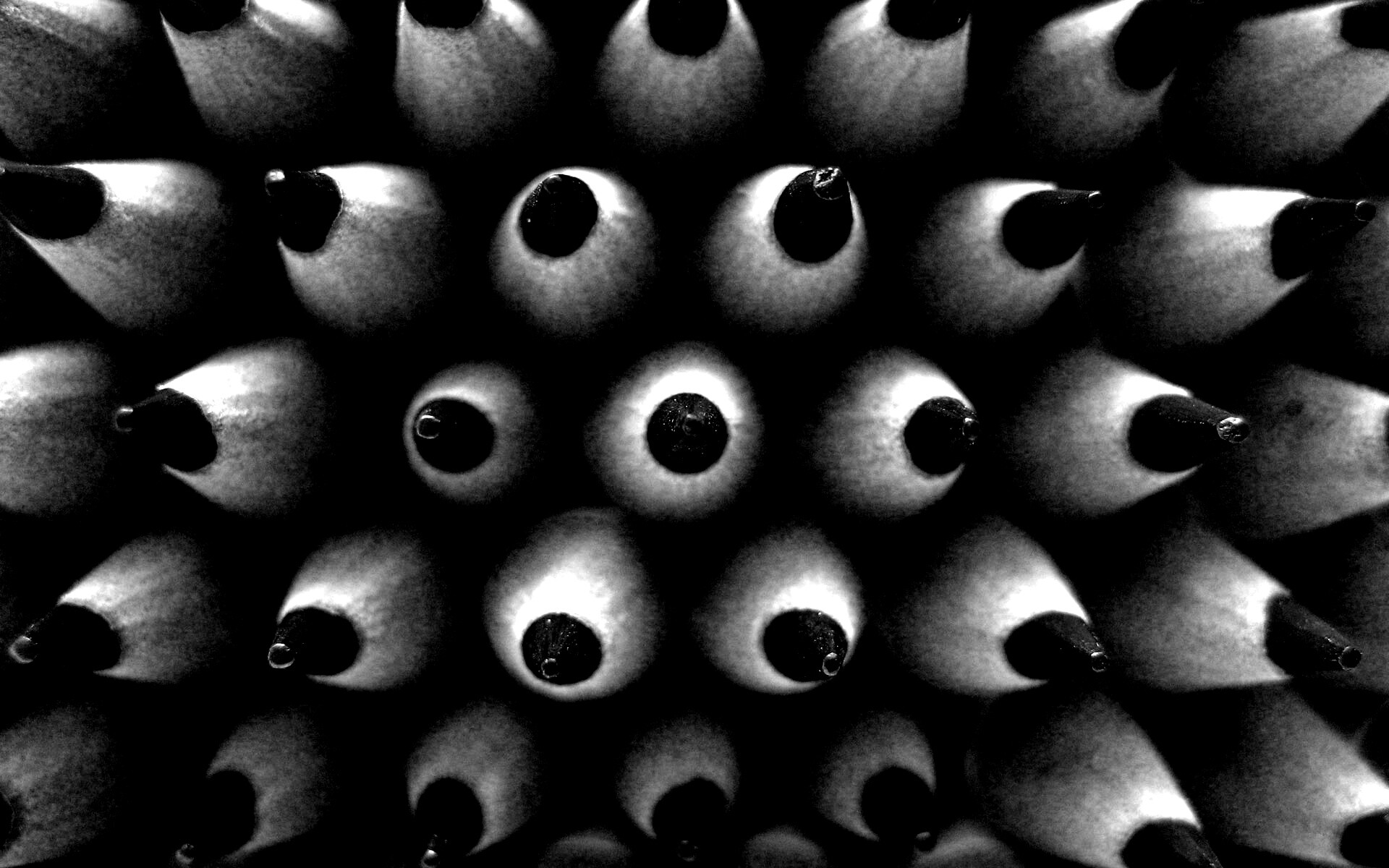 Чёрные карандаши обои