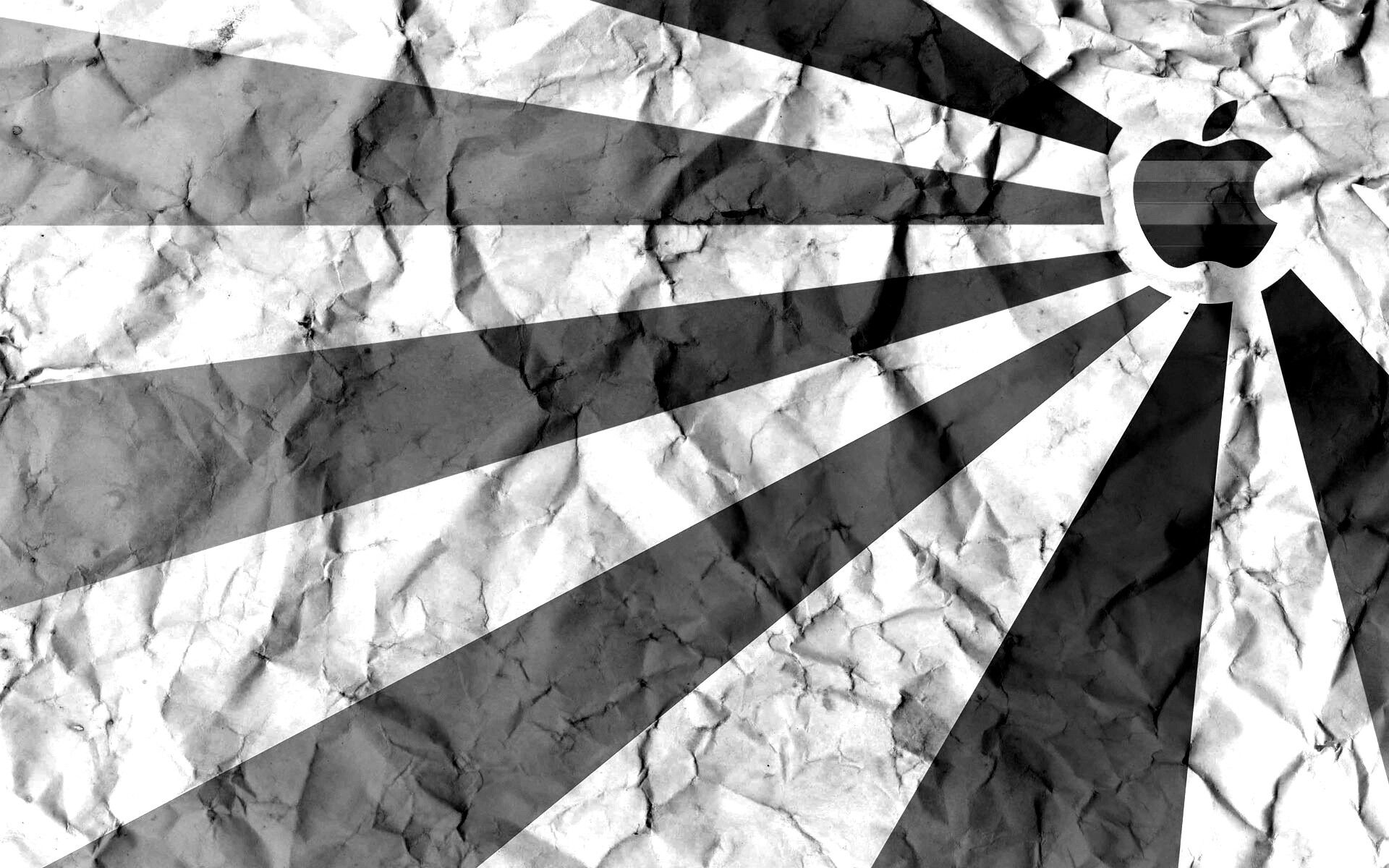 Радужный логотип Apple на мятой бумаге обои