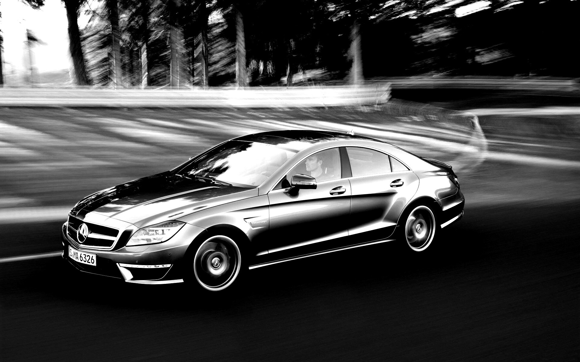 Мерседес в движении обои