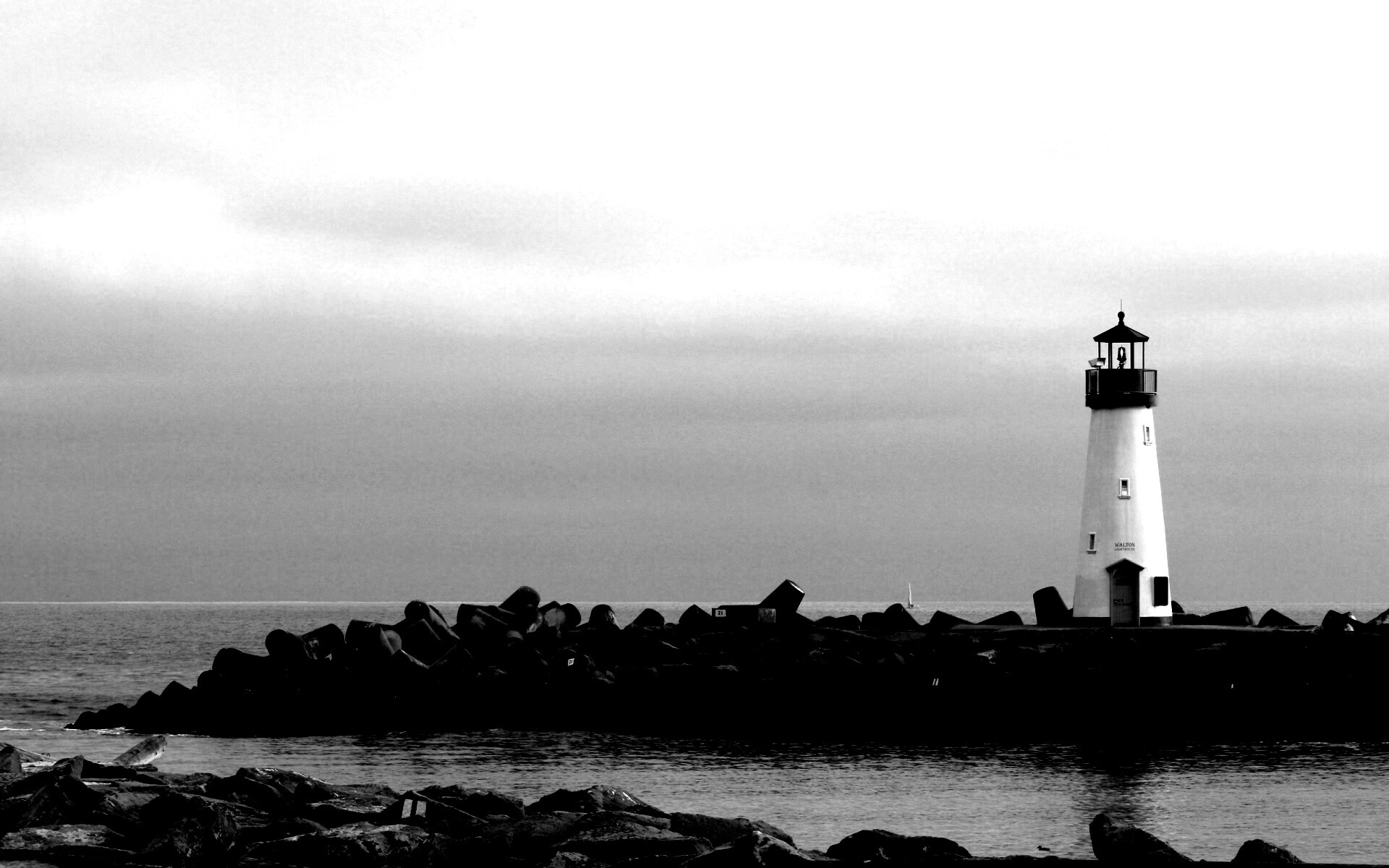 Маяк в порту Санта-Круз обои