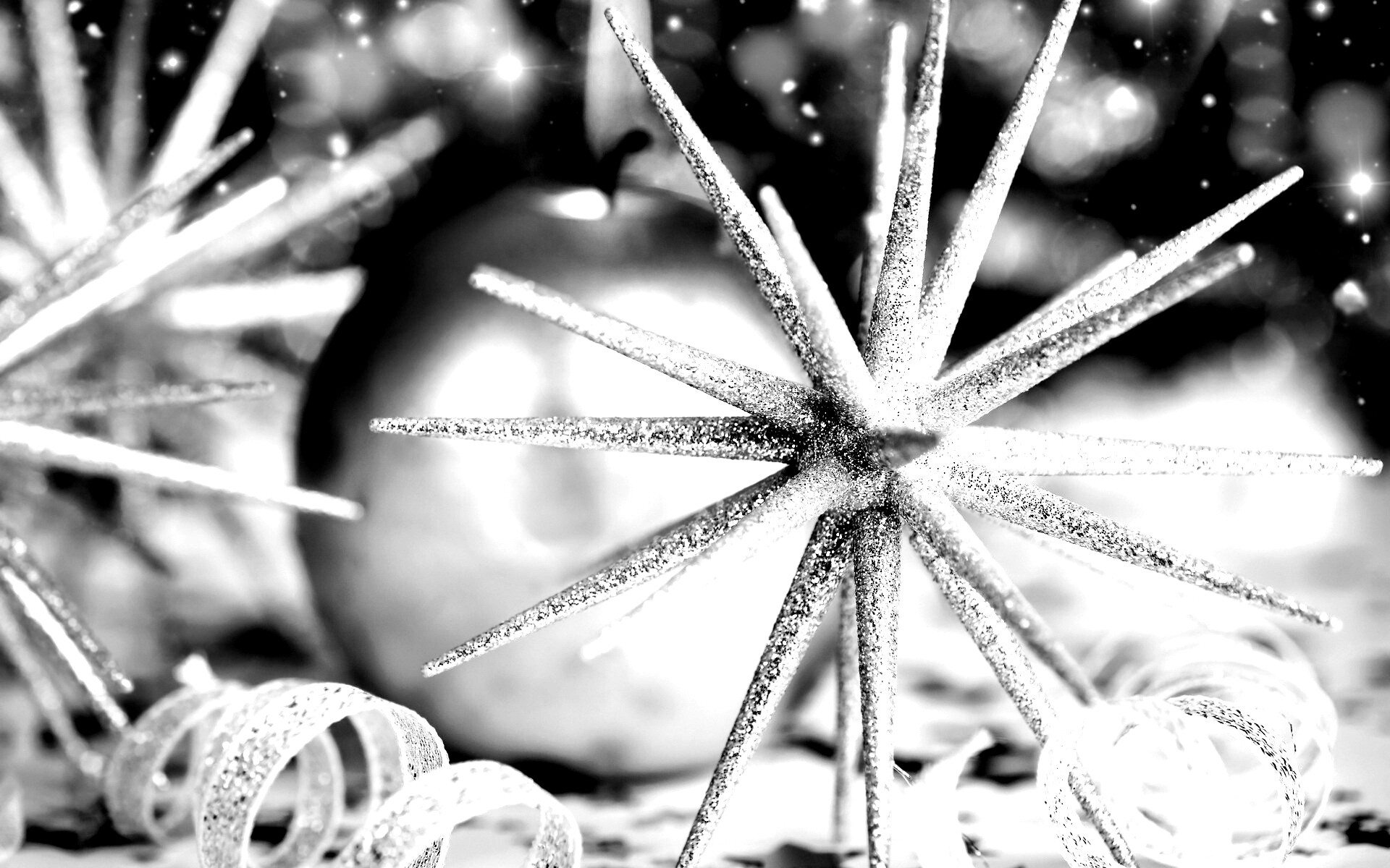 Новогодние игрушки и украшения обои