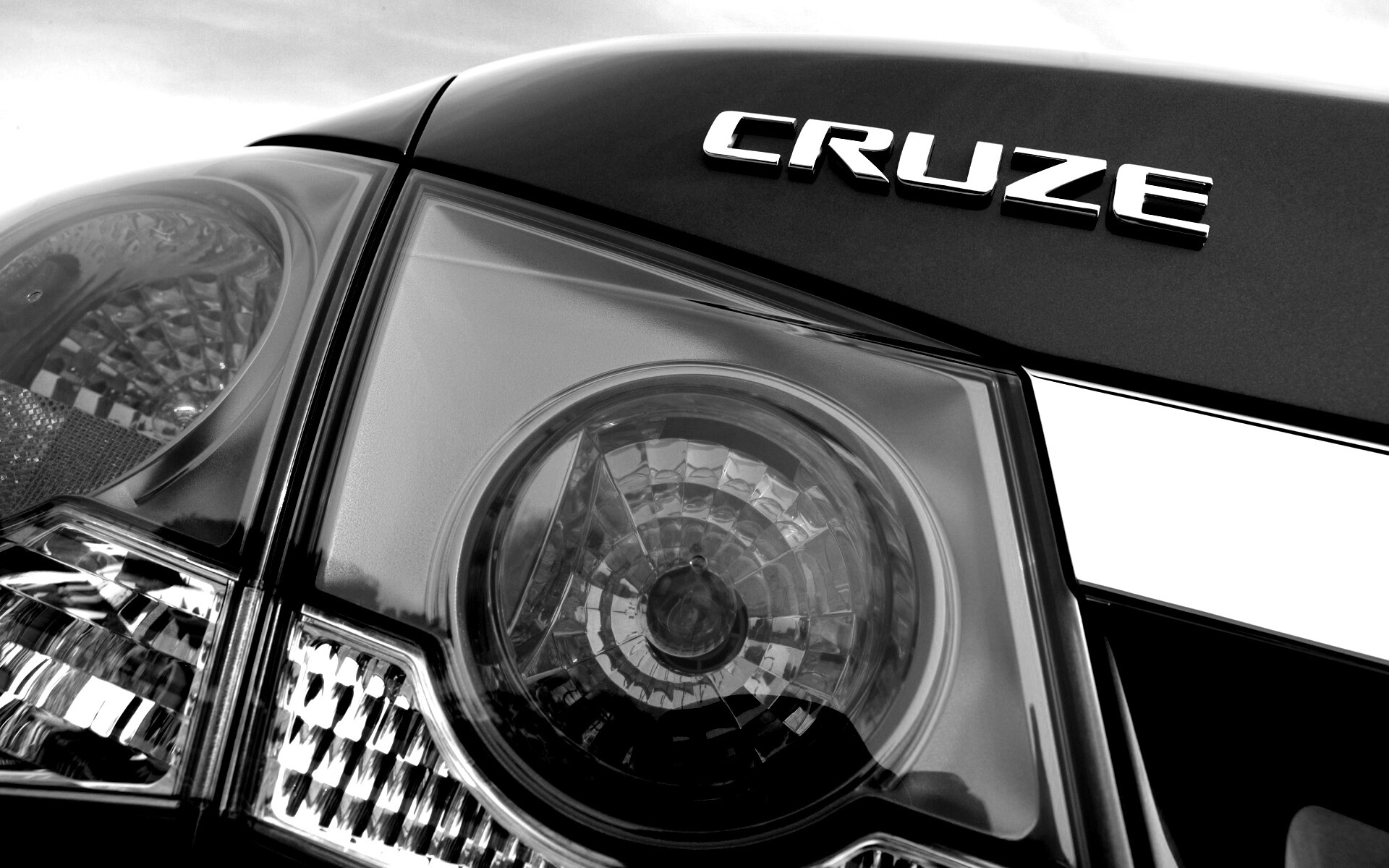 Шильдик Chevrolet Cruze обои