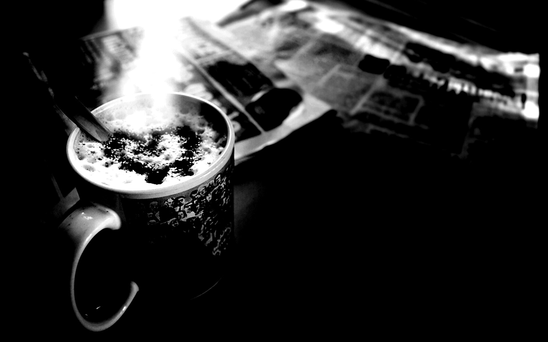 Капучино и свежая пресса обои