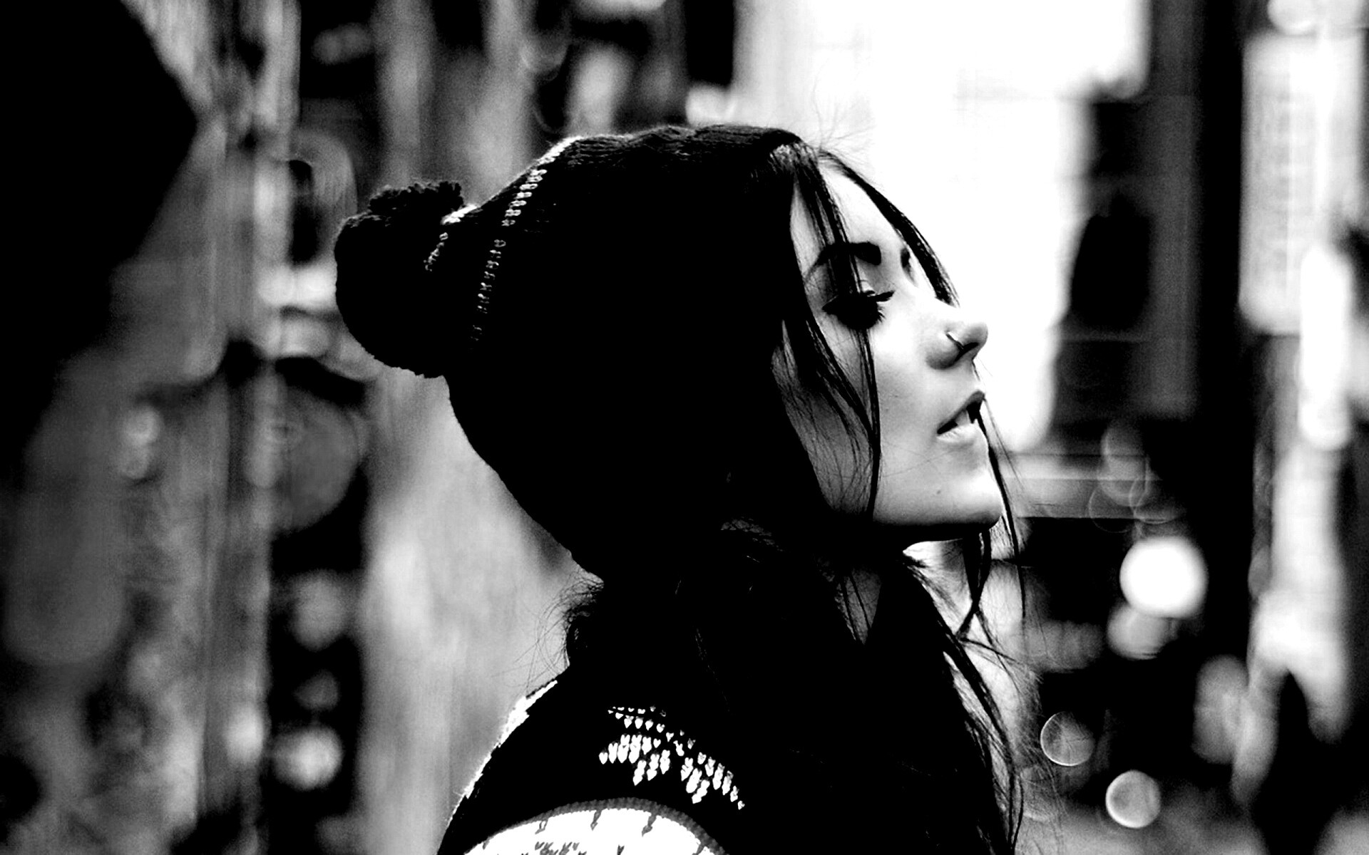 Девушка в шапке обои