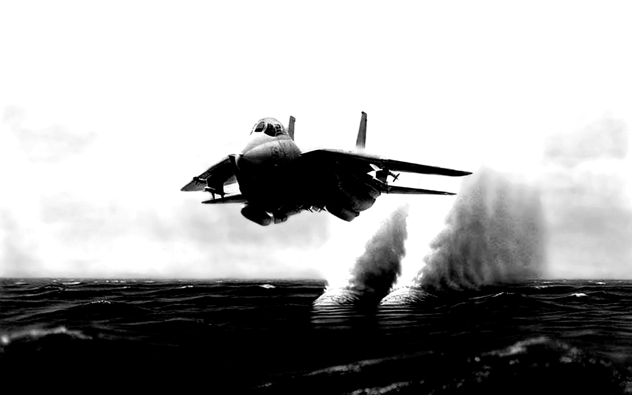 Истребитель над водой обои
