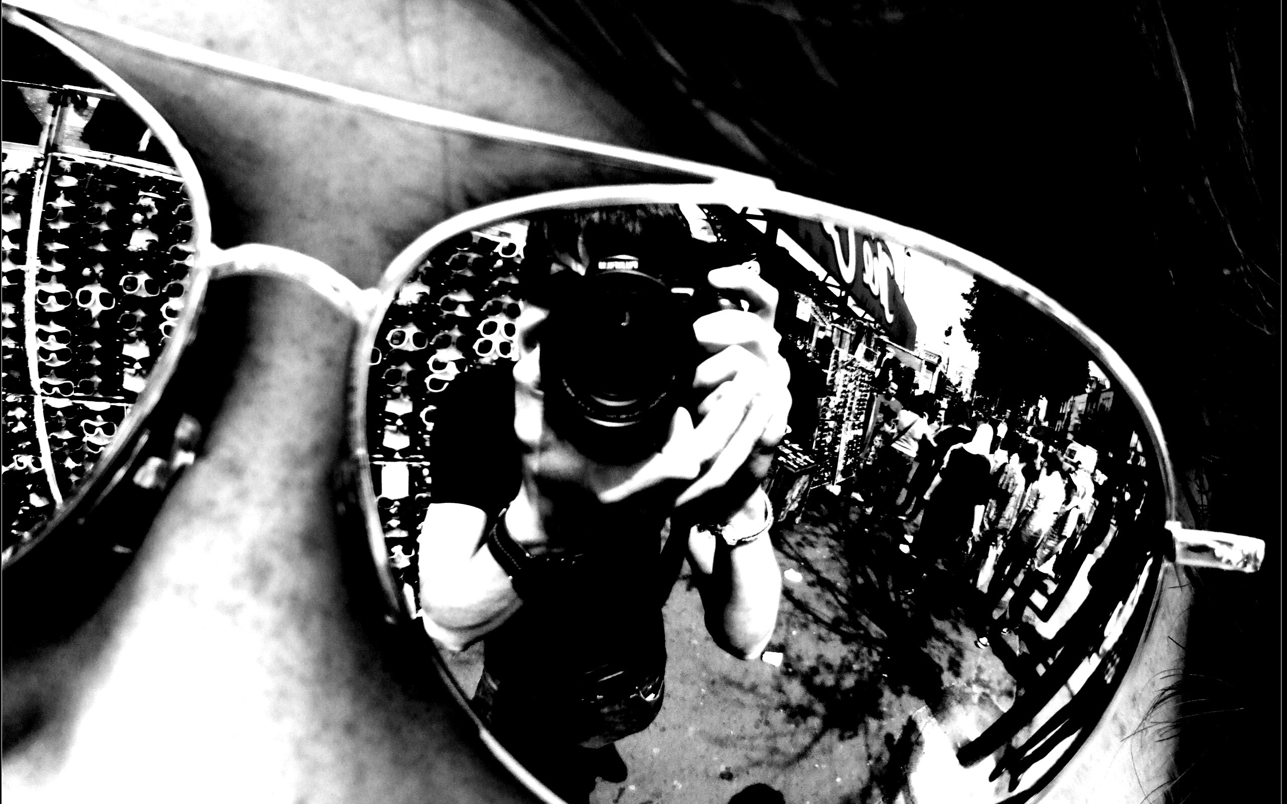 В очках обои