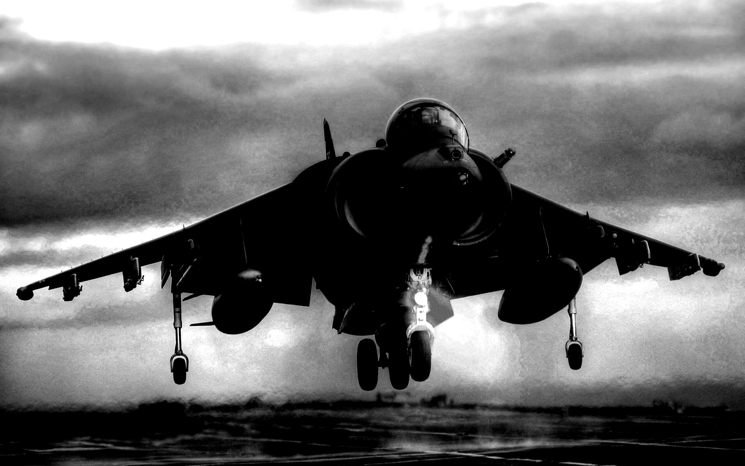 Истребитель на взлете обои