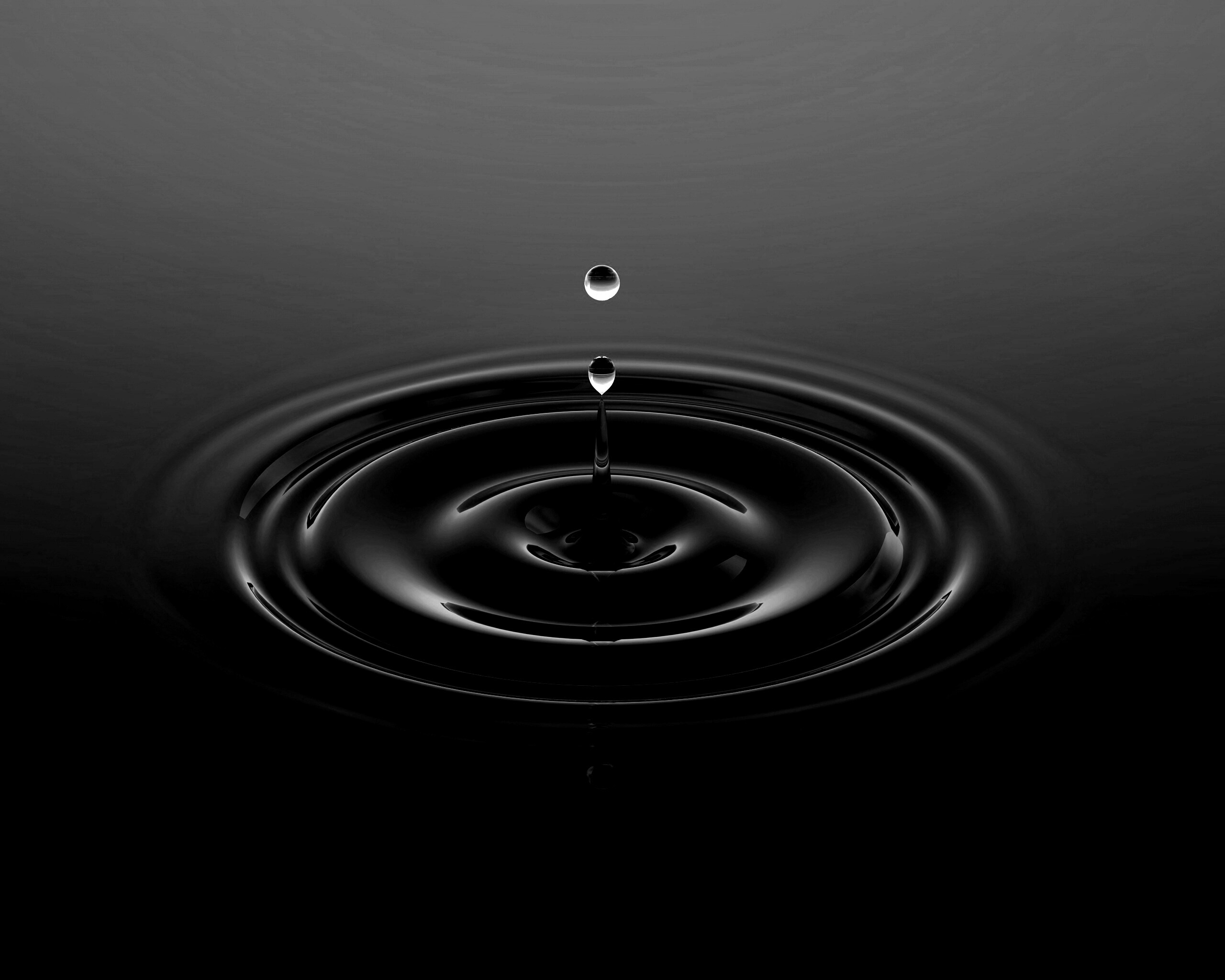 Упавшая капля обои