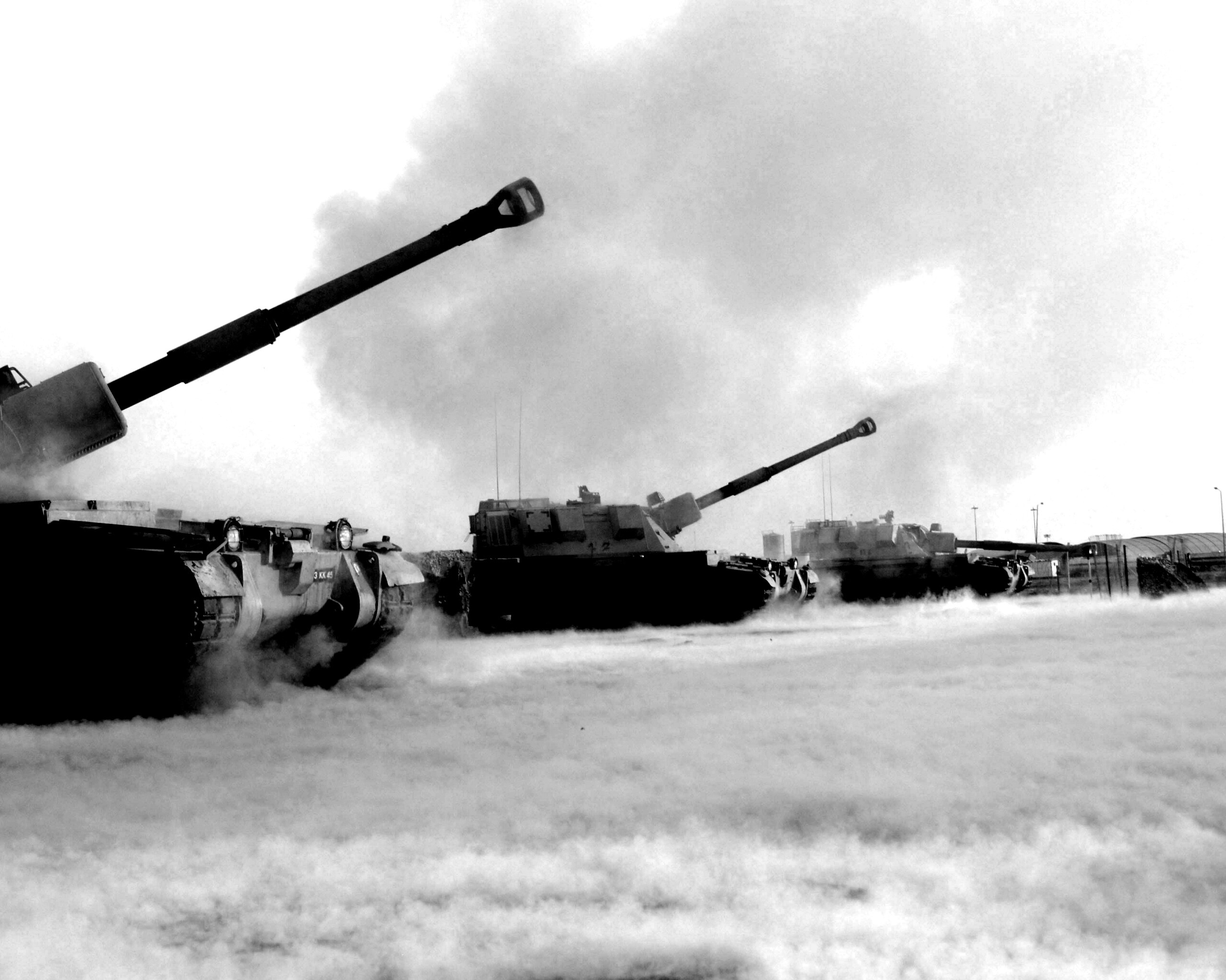 Британская самоходная артиллериская установка обои