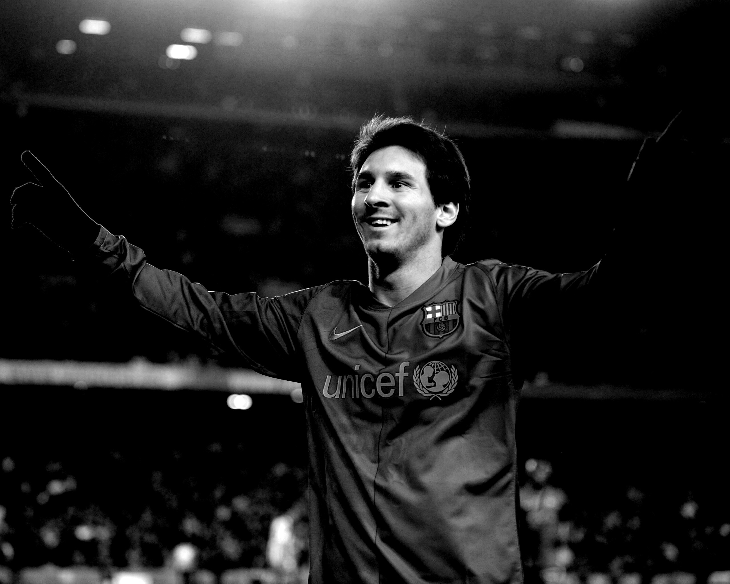 Месси на поле обои