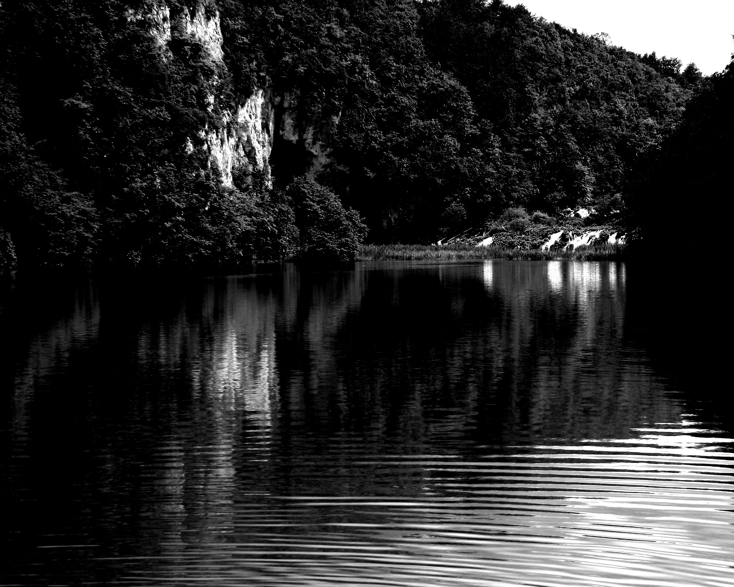 Девственное озеро обои