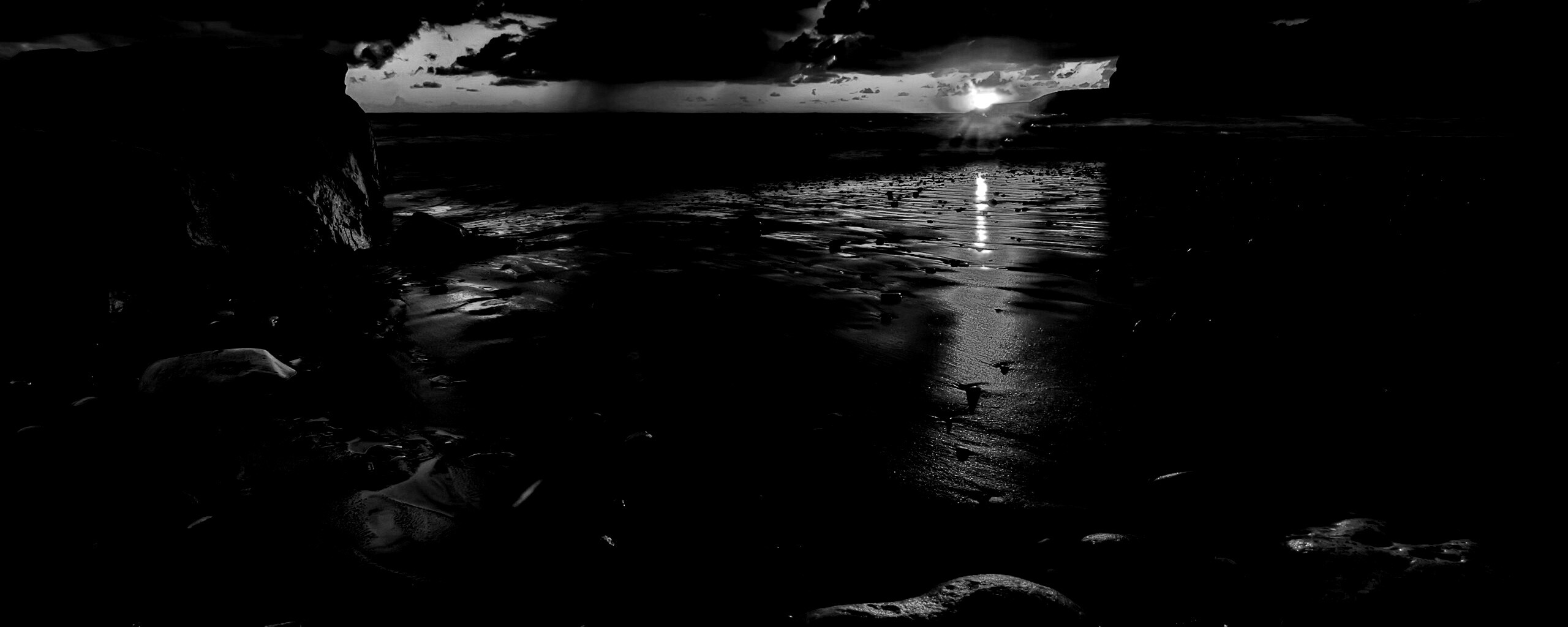 Закат солнца на пляже обои